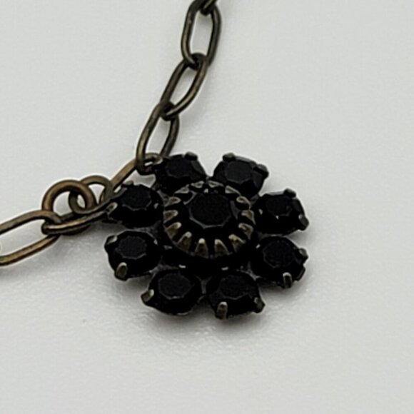 Liz Palacios S.F. Black Crystal Flower Charm Necklace 17 In Brass Spring Ring - Picture 4 of 9